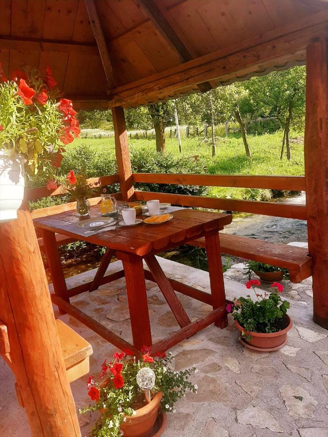 Guest House Mila Plitvicki Ljeskovac Eksteriør bilde